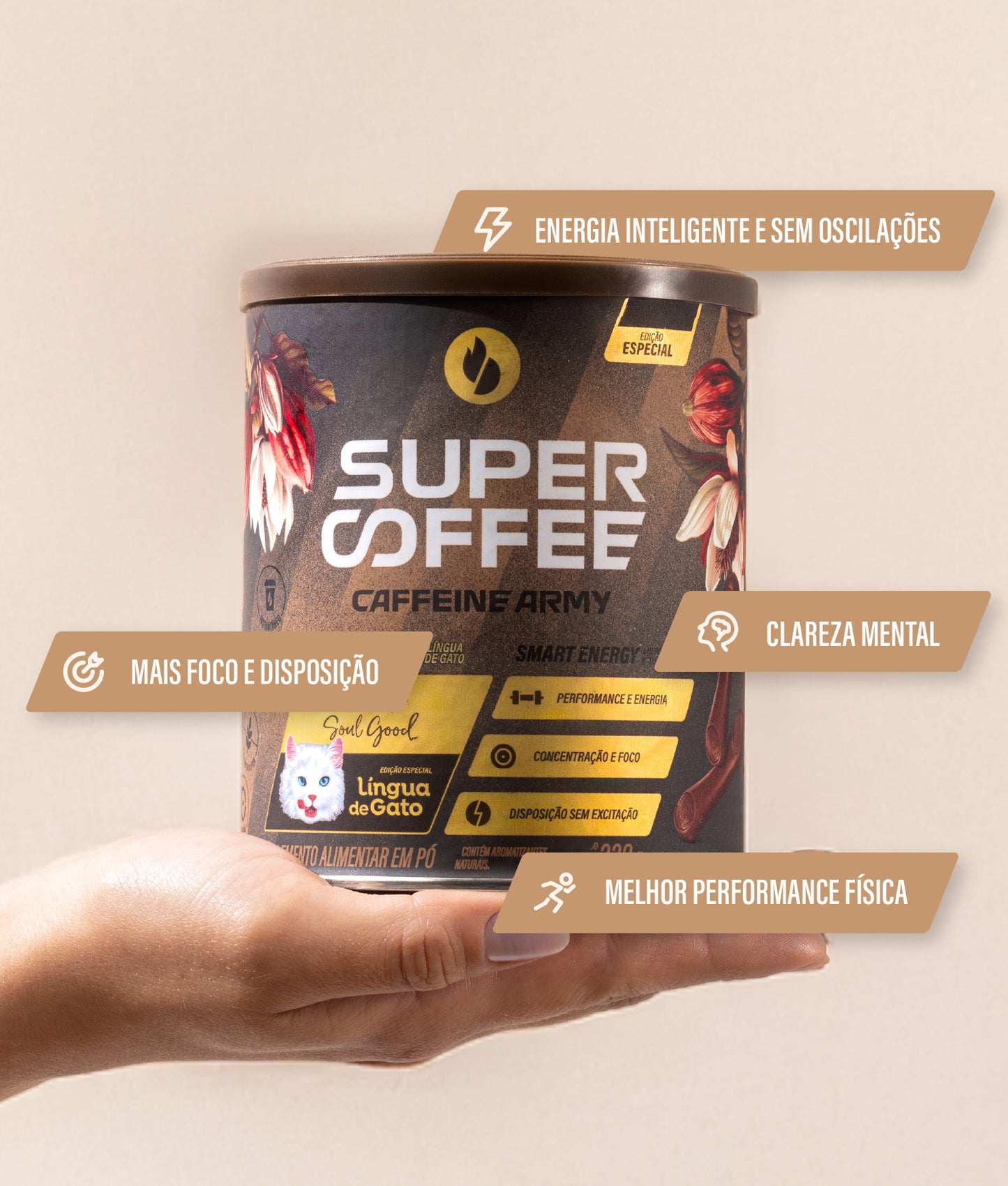 Lata SuperCoffee Língua de Gato apoiada na mão, com destaques de energia, foco, clareza mental e performance.