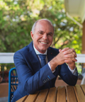 Dr. José Bento